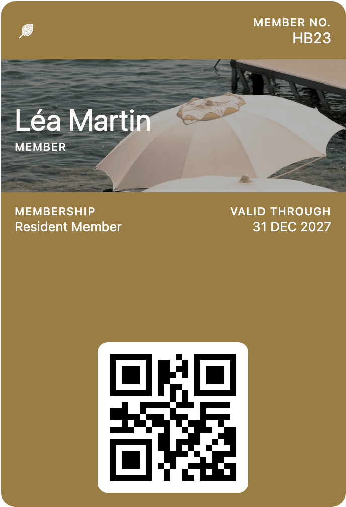 Apple Wallet membership card preview for Hotel Botanic.